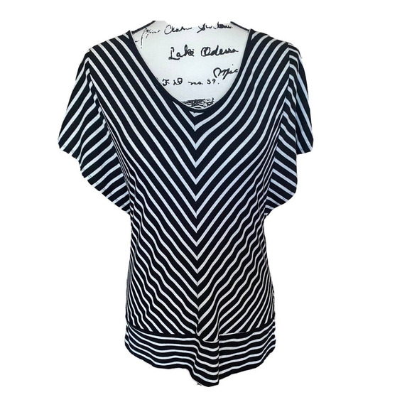 Notations Tops - Women’s Notations Size Medium Pullover Black/White Scoop Neck Stretch Top